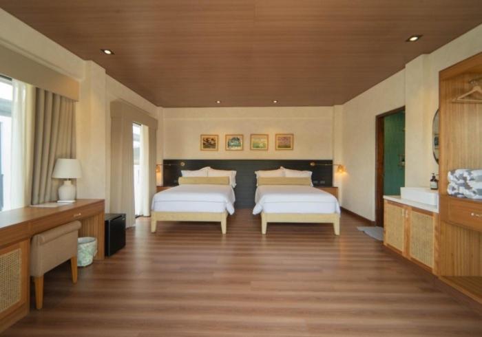 Superior Double or Twin Room with Mountain View