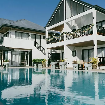 Natalna Boutique Home-2